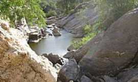 Pedra Lavrada - Rio da Serra Branca