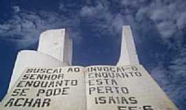 Prata - Monumento  Bblia