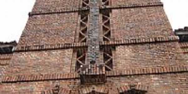 Torre da Igreja Matriz de Santa Rita de Cssia em Rio Tinto-PB-Foto:ppedrofreitas