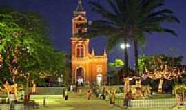 Santa Rita - Igreja Matris de Santa Rita,vista noturna-Foto:marcelomoura