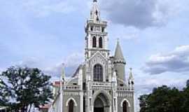 Afogados da Ingazeira - Catedral do Senhor Bom Jesus dos Remdios-Foto:Vicente A. Queiroz