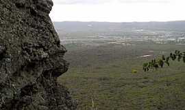 Arcoverde - Arcoverde-PE-Formações rochosas na Serra da Coruja-Foto:Novais Almeida 