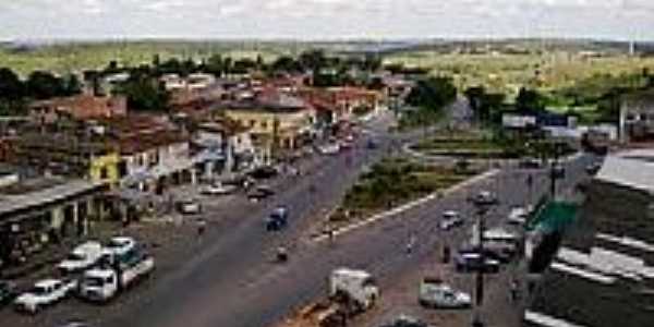 Avenida em Catu de Abrantes-Foto:revistabahia.