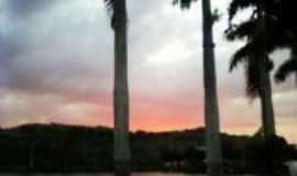 Ibirajuba - Por do sol no aude municipal da cidade, Por Annimo! 