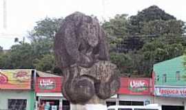 Ipojuca - Monumento na entrada da cidade de Ipojuca-PE-Foto:Sergio Falcetti