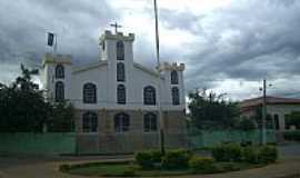 Cocos - Praa e Igreja Matriz de Cocos-BA-Foto:Rmulo Henok