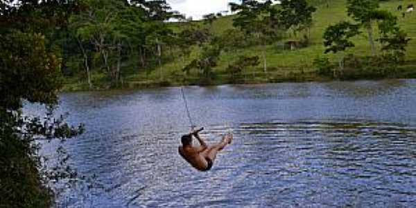 Lagoa dos Gatos-PE-Reserva Ecolgica Pedra DAnta-Foto:historiasecenariosnordestinos 