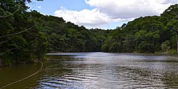 Lagoa dos Gatos-PE-Reserva Ecolgica Pedra DAnta-Foto:historiasecenariosnordestinos