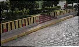 Machados - Praa Municipal, Por BAIARDO L.L.FILHO