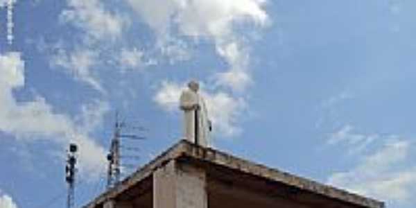 Imagem em homenagem ao Padre Ccero em Quipap-PE-Foto:Sergio Falcetti