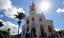 Rainha Isabel - Rainha Isabel-PE-Matriz de Santa Isabel da Hungria-Foto:Rainha Notcias