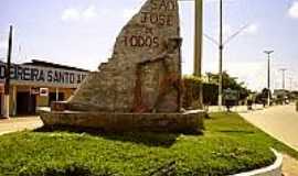 So Jos da Coroa Grande - Monumento na entrada de So Jos da Coroa Grande-Foto:cidadao.dpnet.