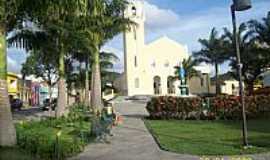 Taquaritinga do Norte - Praa e Igreja Matriz de Santo Amaro em Taquaritinga do Norte-PE-Foto:Fbio Monte Lima