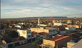 Trindade - Igreja ao fundo