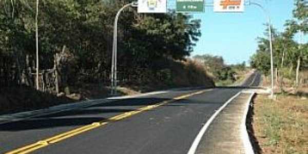 Agricolndia-PI-Chegando na cidade-Foto:camilomartins.zip.net