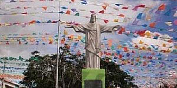 Cravolndia-BA-Cristo Redentor no centro-Foto:Gilmar lima santana