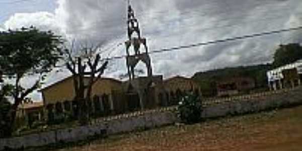 Igreja na entrada de Altos-Fotojananiaspi