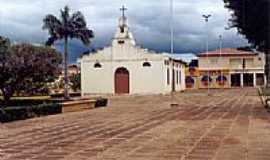 Baixa Grande do Ribeiro - Igreja Matriz-Foto:lbdorneles