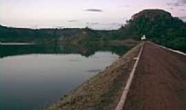 Beneditinos - Barragem de Beneditinos-Foto:Flavio Cipriano