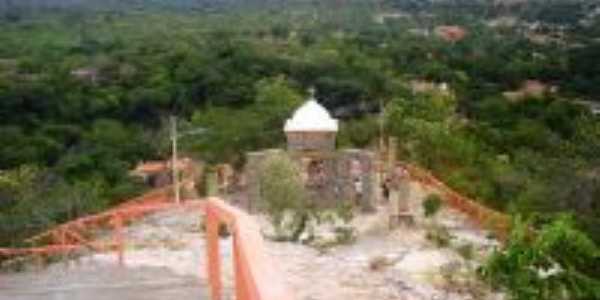 Morro do Cruzeiro Lugar de Orao, Por Helves