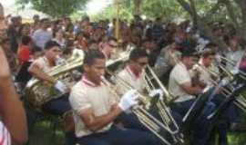 Nossa Senhora dos Remdios - Banda de musica da cidade..., Por luiza  Castelo