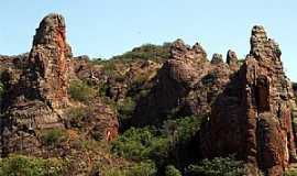 Picos - Picos-PI-Torres de pedra-Foto:walterfmota
