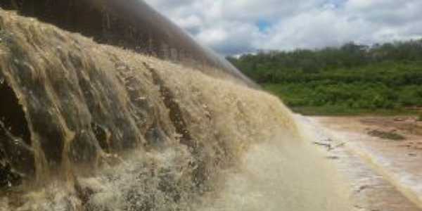 BARRAGEM FORTALEZA POV. CURRALINHO, Por CLEMILTON DE SOUSA DIAS