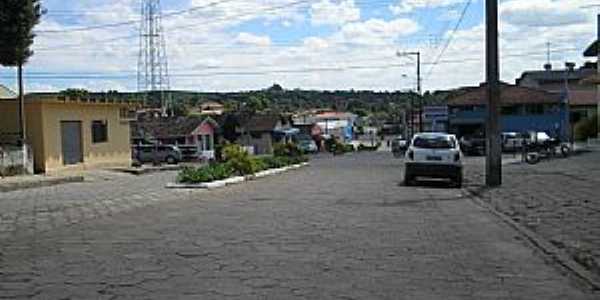 Agudos do Sul-PR-Avenida Brasil-Foto:geografiatecnologia.