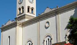 Apucarana - Apucarana-PR-Catedral de N.Sra.de Lourdes-Foto:Aluisio Ribeiro 2