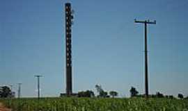 Bernardelli - Torre de Telefonia  em  Bernardelli-Foto:Edival de Souza