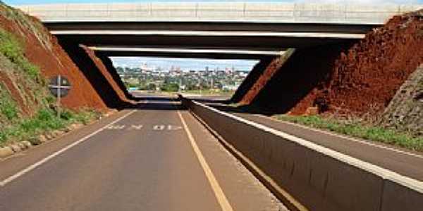 Cascavel-PR-Viaduto Jorge Lacerda-Foto:Artemio Clides Karpinski