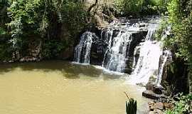 Cruz Machado - Cachoeira Linha dos Couros