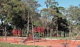 Cruzeiro do Iguau - Cruzeiro do Iguau-PR-Parque Infantil na Praa central-Foto:Ricardo Mercadante 