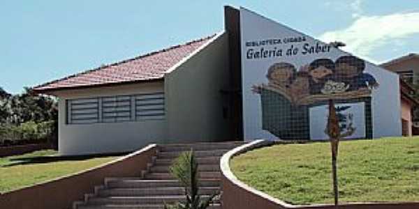 Cruzeiro do Iguau-PR-Biblioteca Municipal-Foto:Ricardo Mercadante