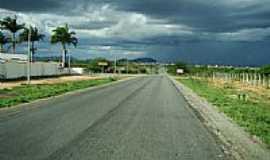 Guanambi - Rodovia em Guanambi-Foto:joseadilsonet