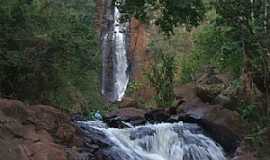 Faxinal - Cachoeira -  por nendi 