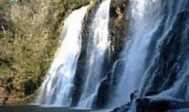 Fundo - Cachoeira N.Sra.Aparecida em Fundo-Foto:ssimon