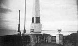 Gurupá Mirim - Obelisco instalado no Forte de Gurupá-Foto:biblioteca.ibge 