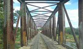 Iau - Iau-BA-Ponte sobre o Rio Paraguau-Foto:Andre L. S. Lacerda