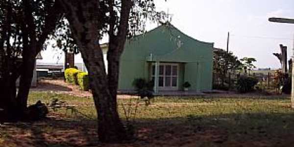 Janipolis-PR-Igreja na estrada para Janipolis-Foto:Old Bear