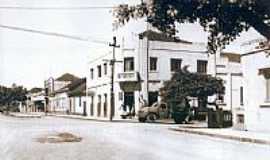 Joaquim Tvora - Centro da cidade de Joaquim Tvora[histrica]-Foto:Andr Inocncio Simes