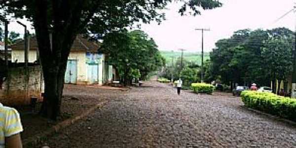 Imagens da localidade de Luar - PR Distrito de São João do Ivaí - PR