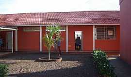 Marilu - Marilu-PR-Ptio interno da Escola de Ensino Fundamental-Foto:www.ietmarilu.seed.pr.gov..br 