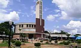 Munhoz de Melo - Igreja de So Sebastio em Munhoz de Melo-Foto:Nivaldo Fonseca