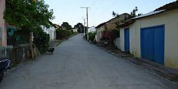 Ibitiguira-BA-Rua da cidade-Foto:Danieldias 