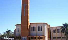 Paraíso do Norte - Igreja Matriz de N.S.
Aparecida Vicente A. Queiroz