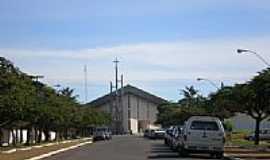 Prola - Praa e Igreja Matriz-Foto:Udson Pinho 