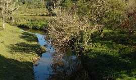 Quatro Barras - Rio Capivari