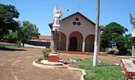 Quinzpolis - Igreja em Quinzpolis-Foto:Ldsa