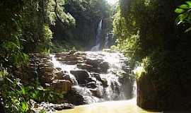 Reserva - Reserva-PR-Salto da Usina Rio Maromba-Foto:Gerson Gomes